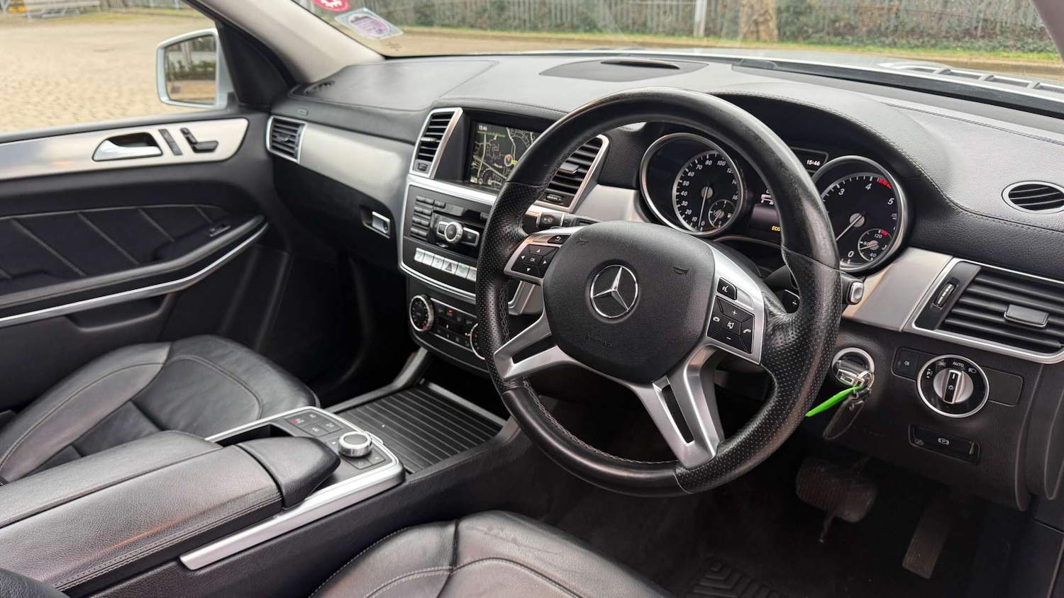 Used Mercedes-Benz GL Class 2014 for sale - 77694625: Photo 39