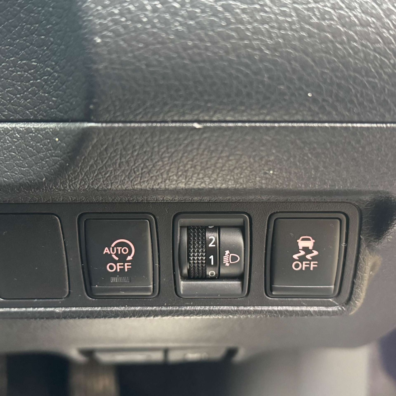 Used Nissan Pulsar 2015 for sale - 76919210: Photo 19