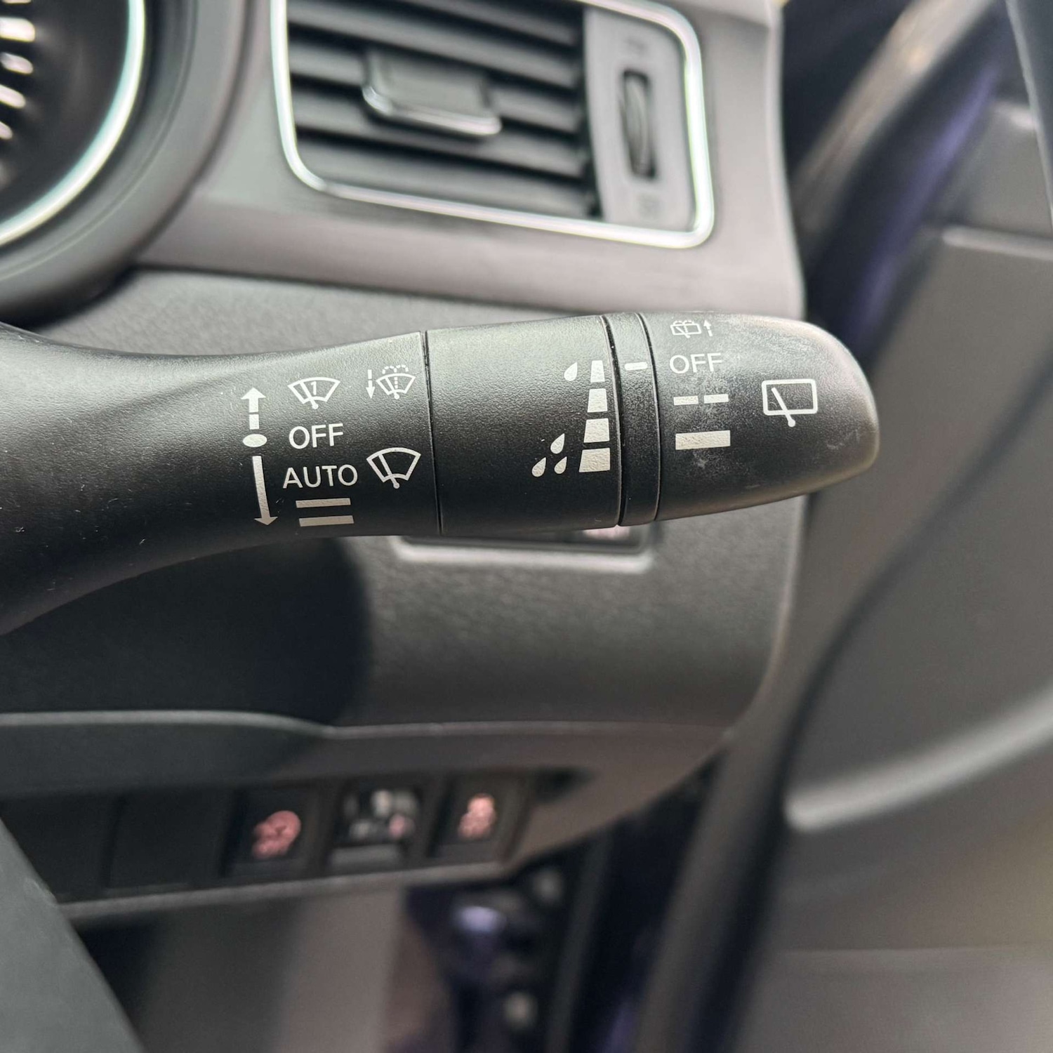 Used Nissan Pulsar 2015 for sale - 76919210: Photo 22