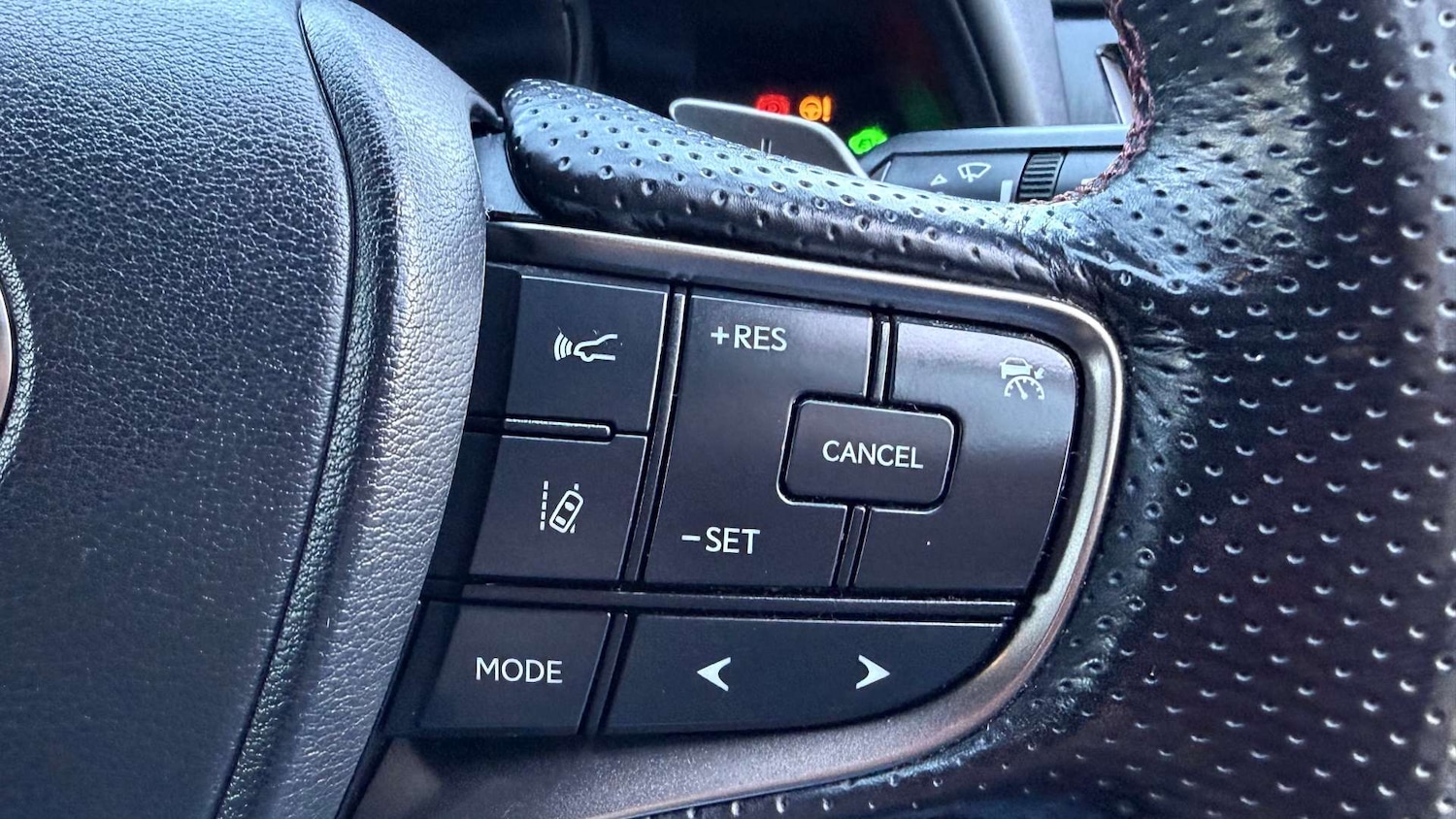 Used Lexus UX 2020 for sale - 78056710: Photo 23