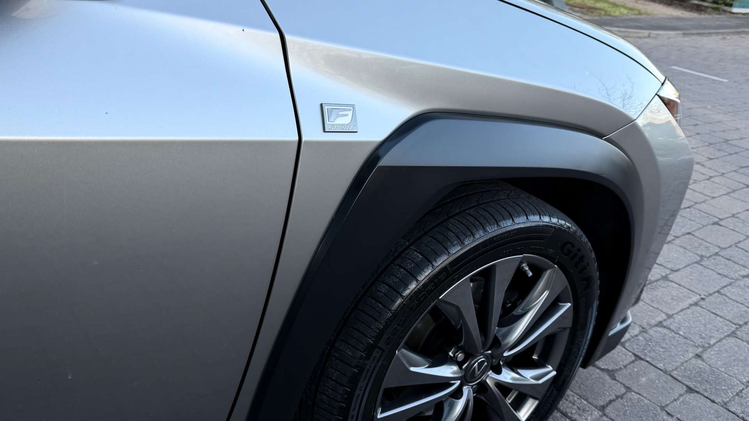 Used Lexus UX 2020 for sale - 78056710: Photo 40