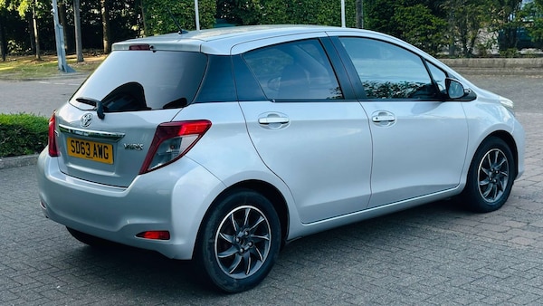 Used Toyota Yaris 2013 for sale - 76277471: Photo 6