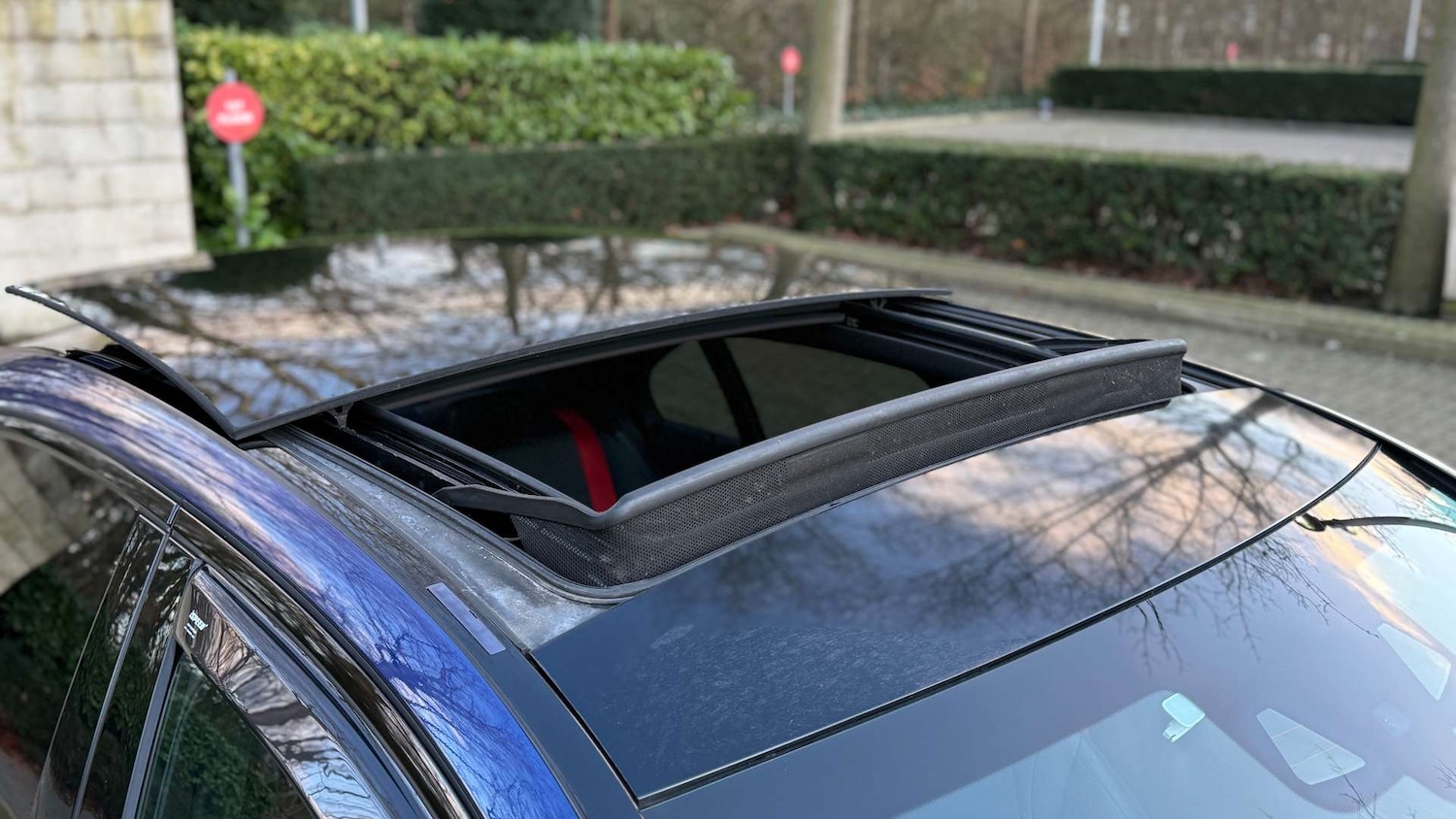 Used Mercedes-Benz C Class 2017 for sale - 77162423: Photo 2