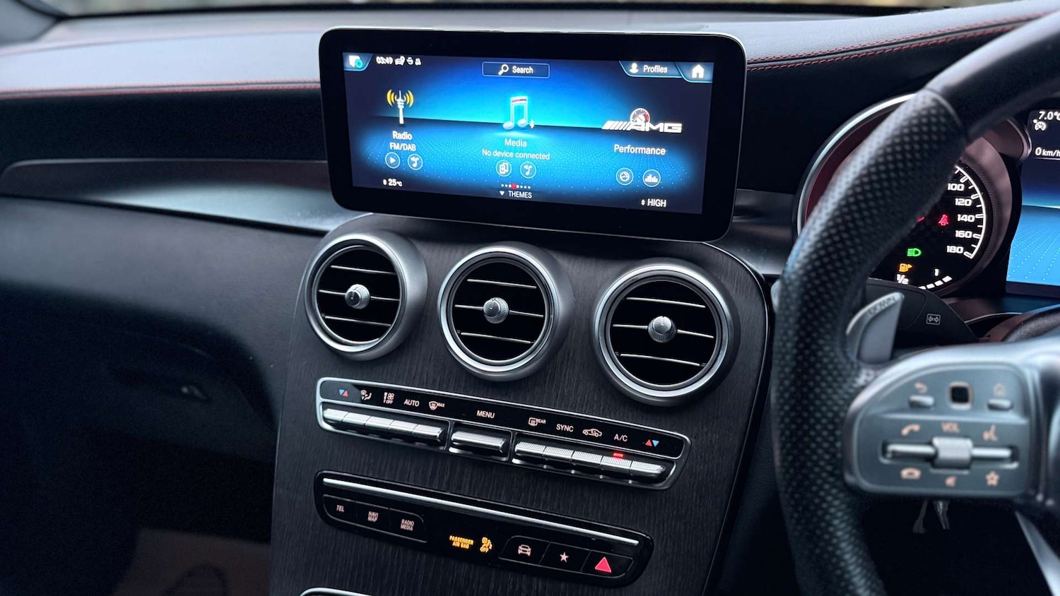 Used Mercedes-Benz GLC 2020 for sale - 77053557: Photo 32