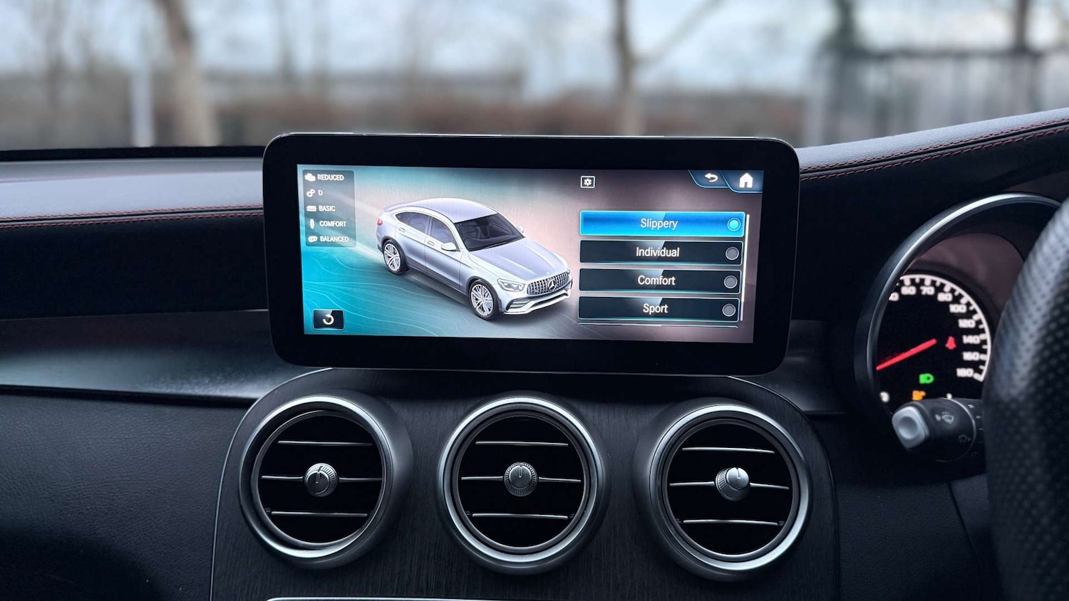 Used Mercedes-Benz GLC 2020 for sale - 77053557: Photo 46