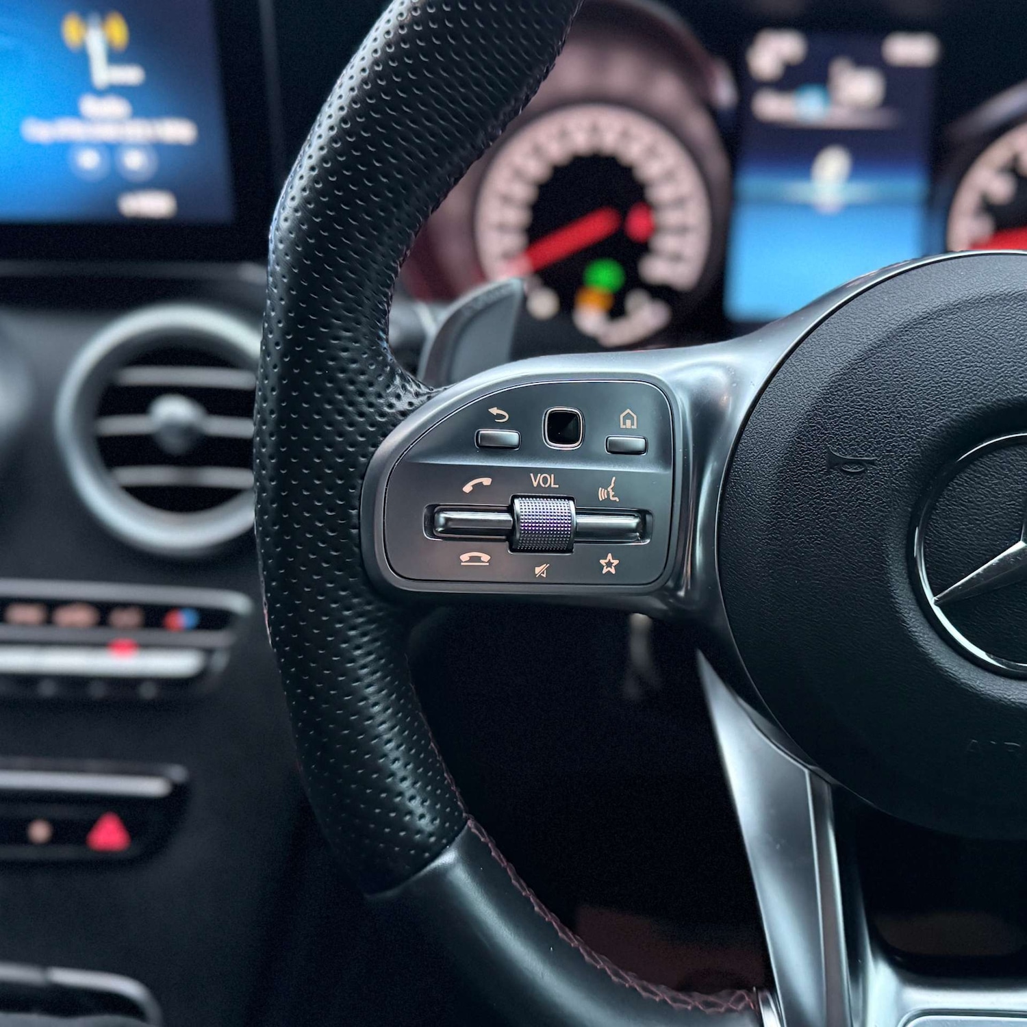 Used Mercedes-Benz GLC 2020 for sale - 77053557: Photo 49