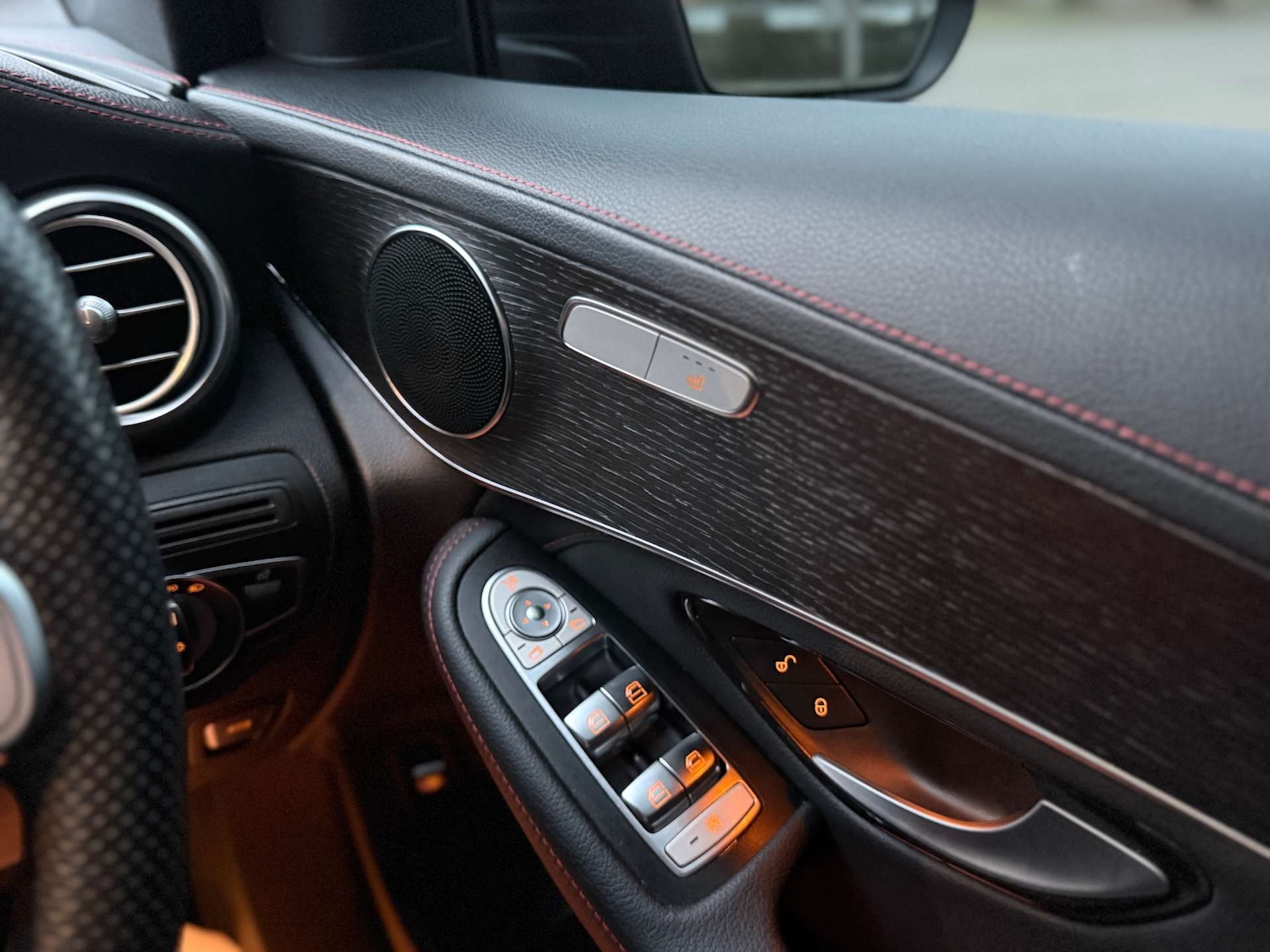 Used Mercedes-Benz GLC 2020 for sale - 77053557: Photo 50