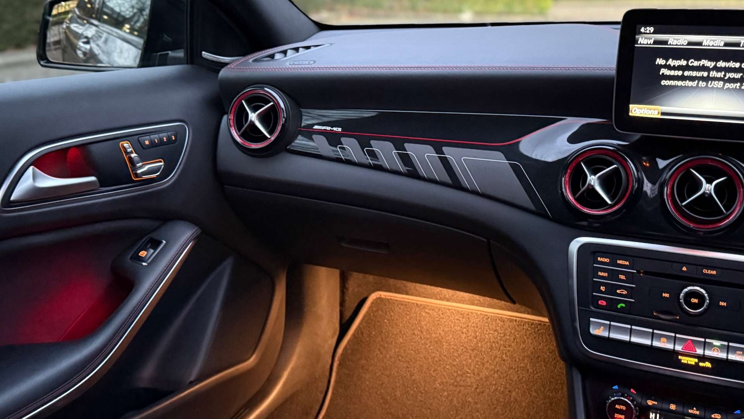 Used Mercedes-Benz GLA 2018 for sale - 77152809: Photo 30