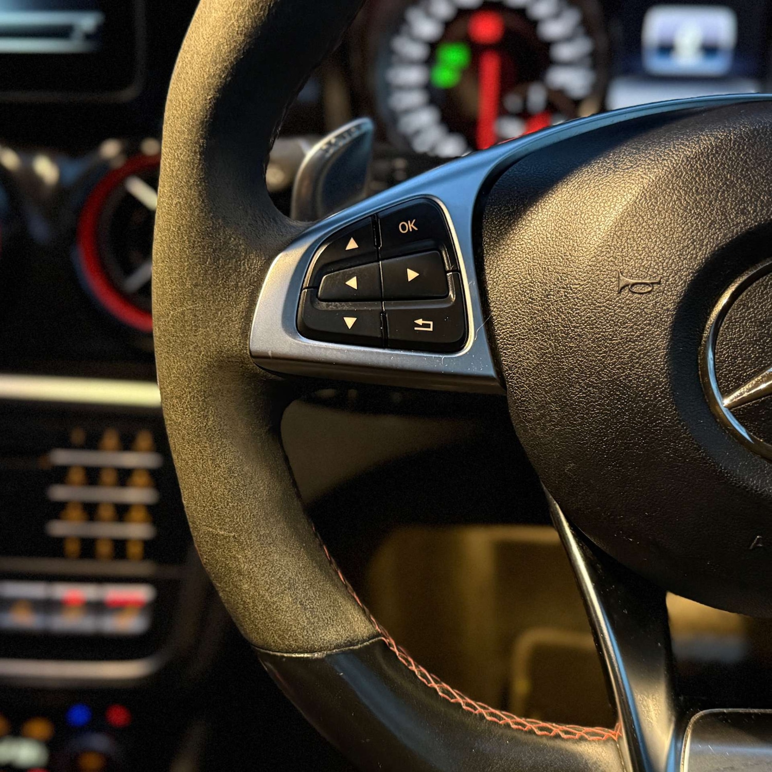 Used Mercedes-Benz GLA 2018 for sale - 77152809: Photo 48