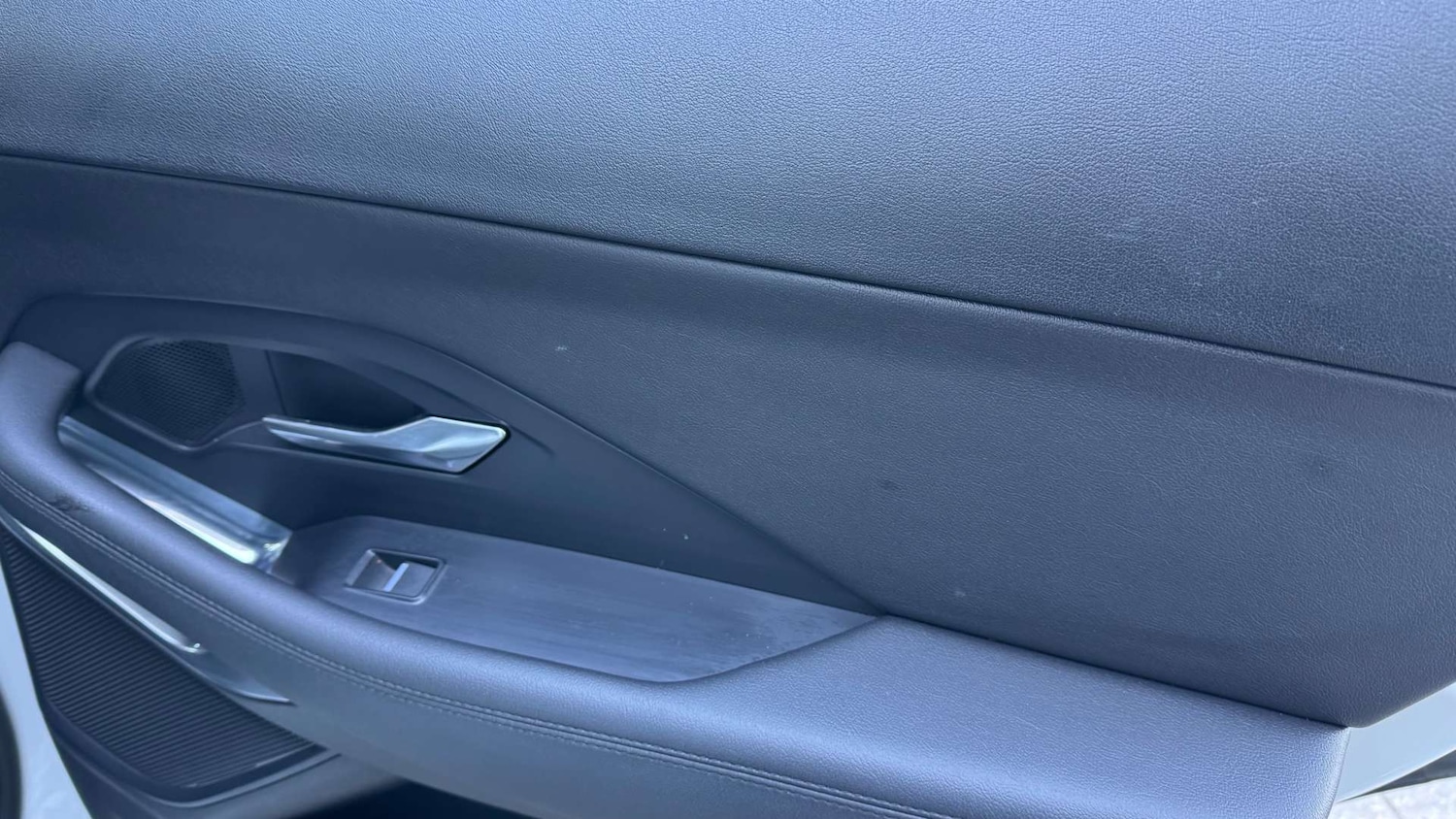 Used Jaguar E-Pace 2019 for sale - 78056716: Photo 20