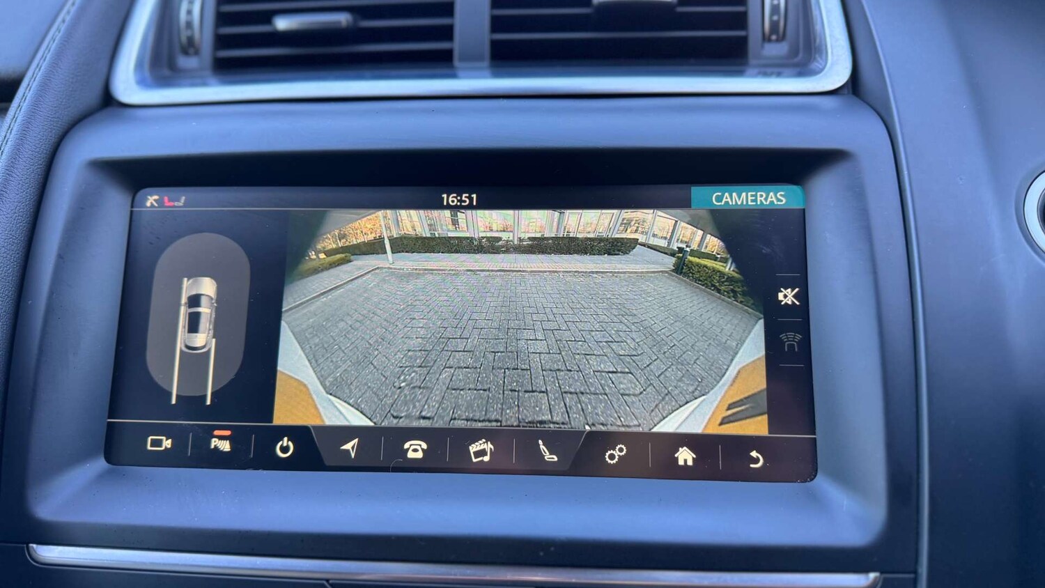 Used Jaguar E-Pace 2019 for sale - 78056716: Photo 35