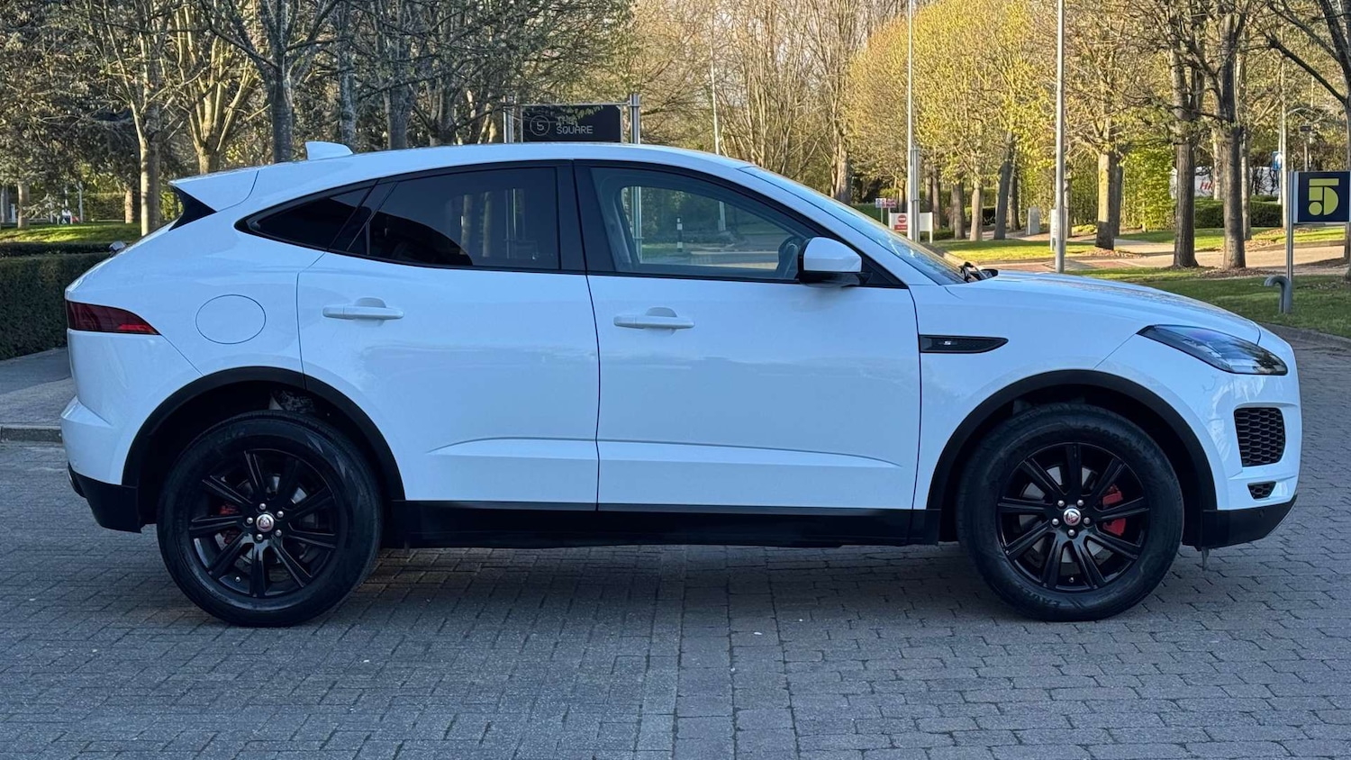 Used Jaguar E-Pace 2019 for sale - 78056716: Photo 7