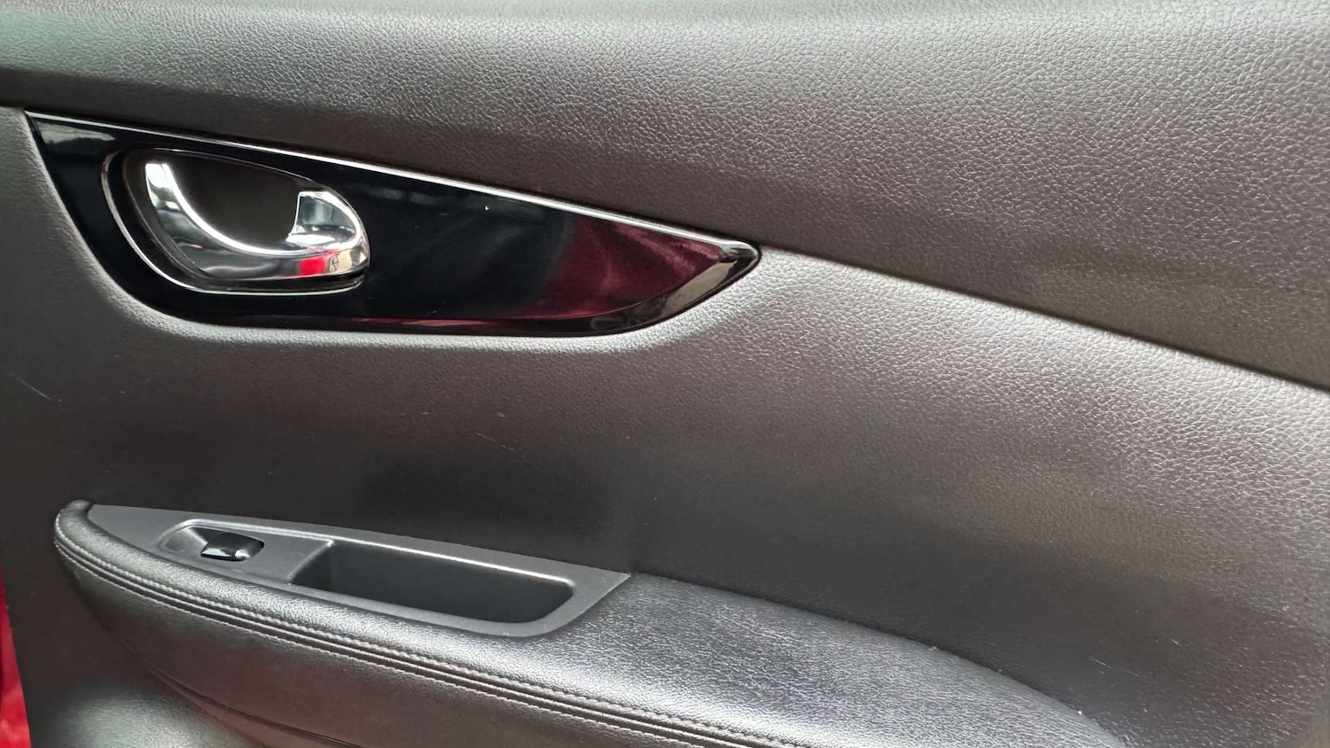 Used Nissan Qashqai 2014 for sale - 76602055: Photo 24