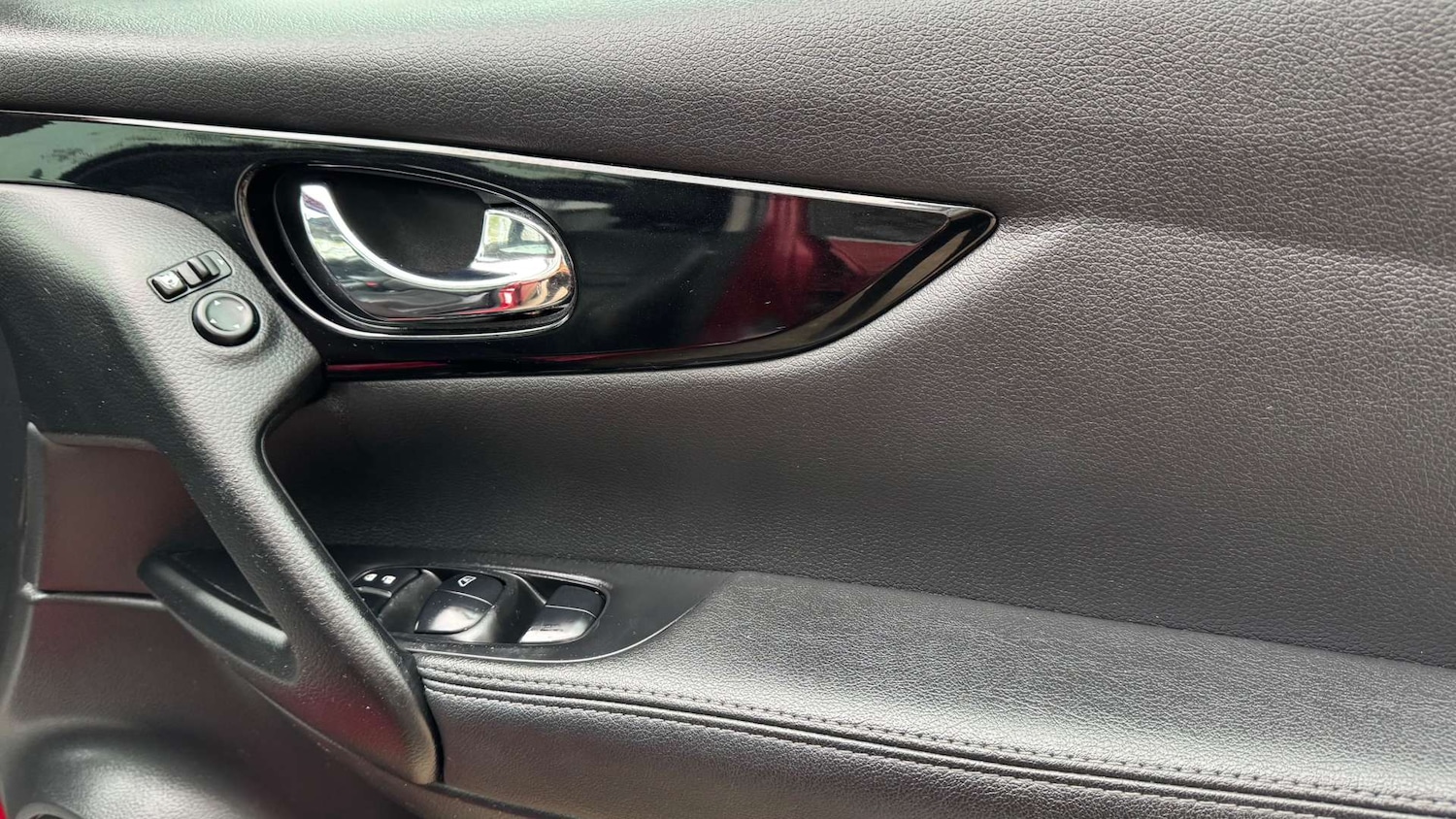 Used Nissan Qashqai 2014 for sale - 76602055: Photo 38