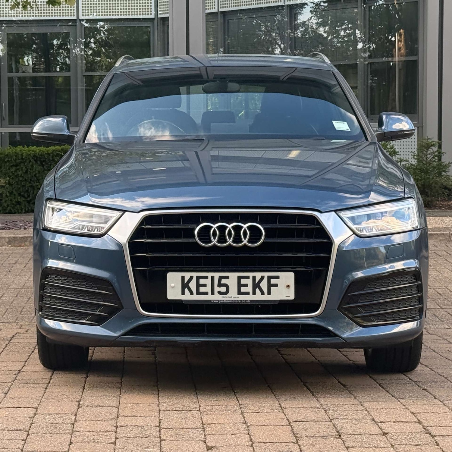 Used Audi Q3 2015 for sale - 76527417: Photo 2