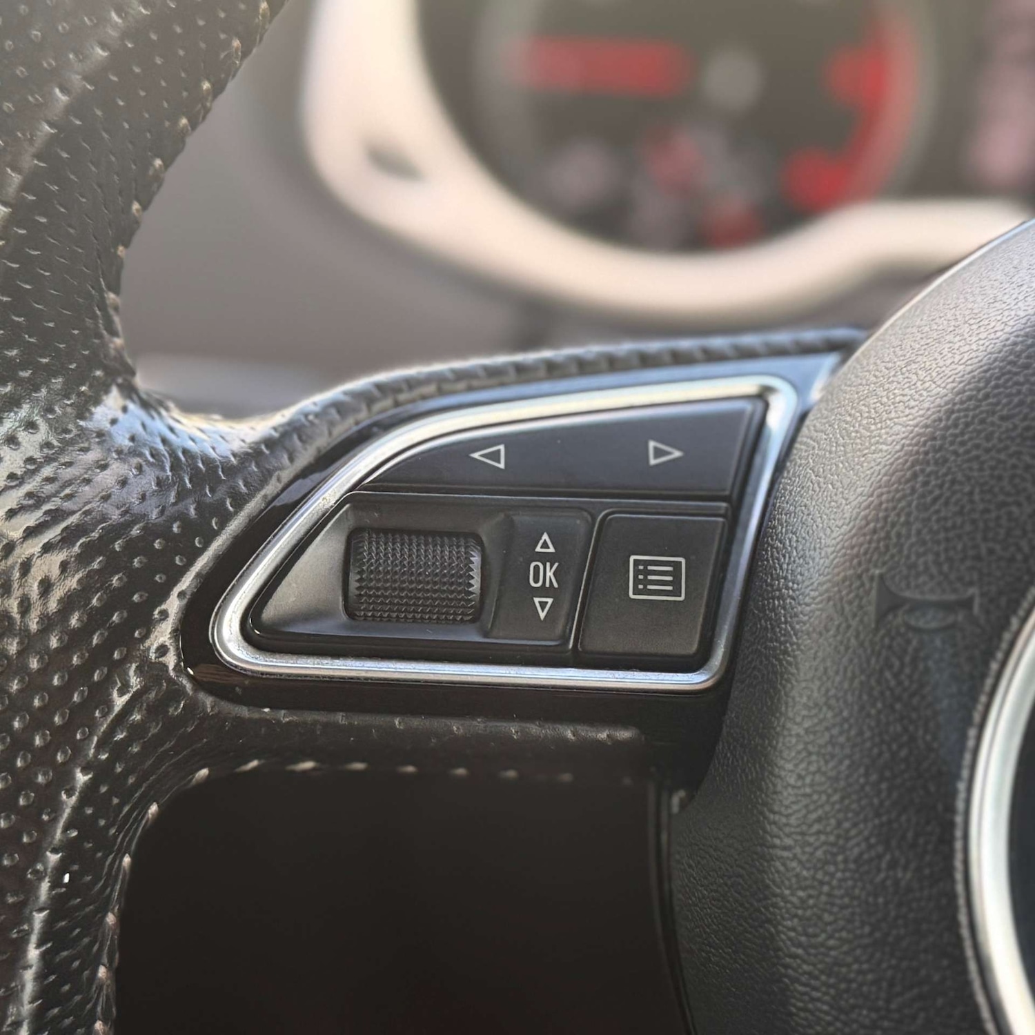 Used Audi Q3 2015 for sale - 76527417: Photo 5