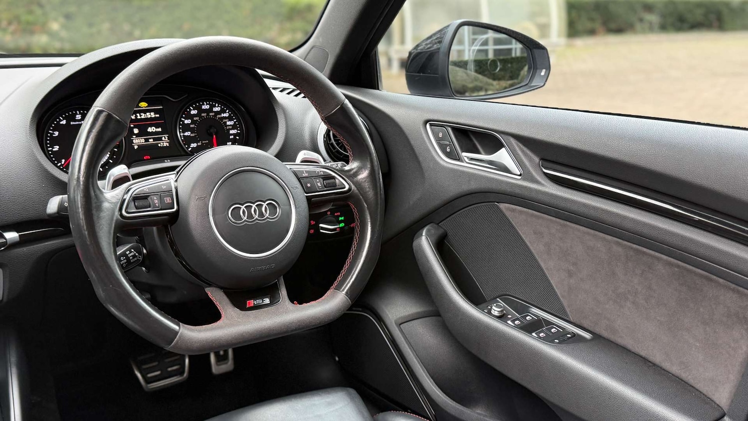Used Audi RS3 2015 for sale - 76971039: Photo 38