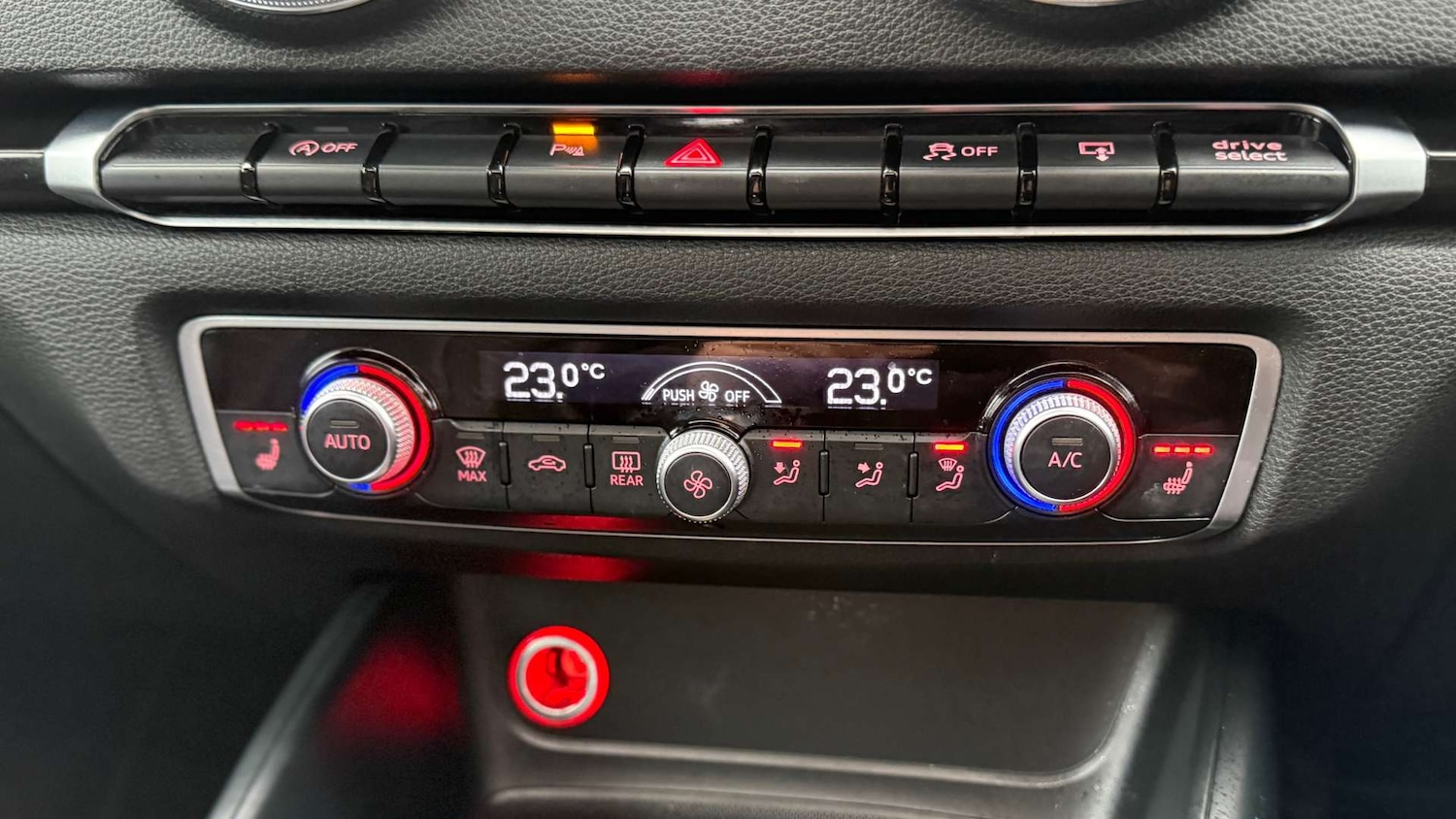 Used Audi RS3 2015 for sale - 76971039: Photo 42