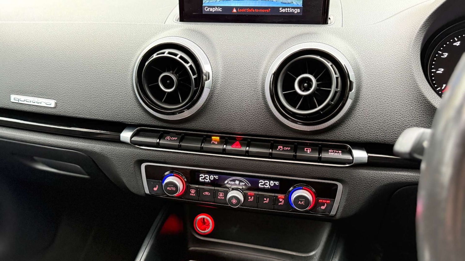 Used Audi RS3 2015 for sale - 76971039: Photo 44