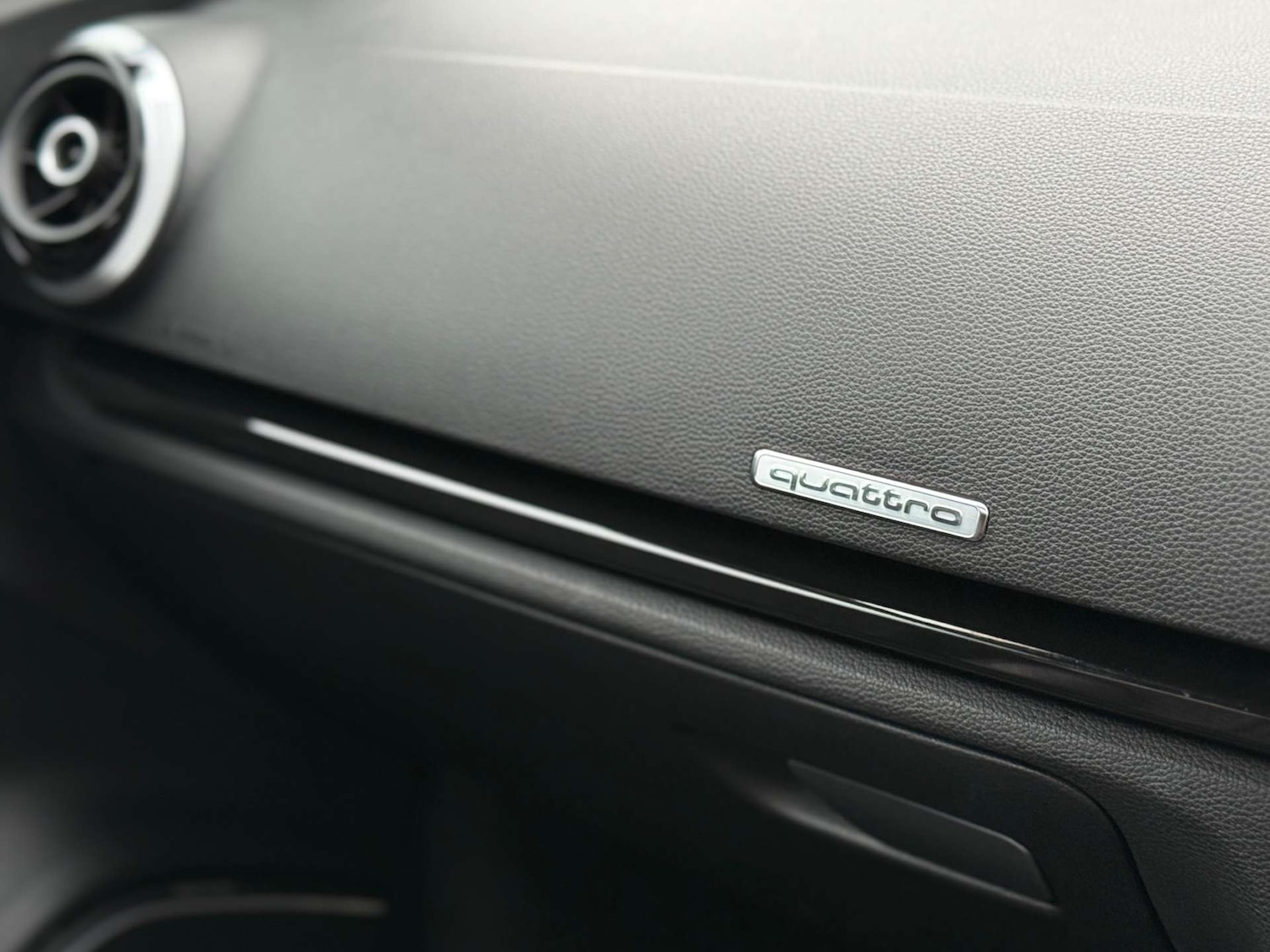 Used Audi RS3 2015 for sale - 76971039: Photo 56