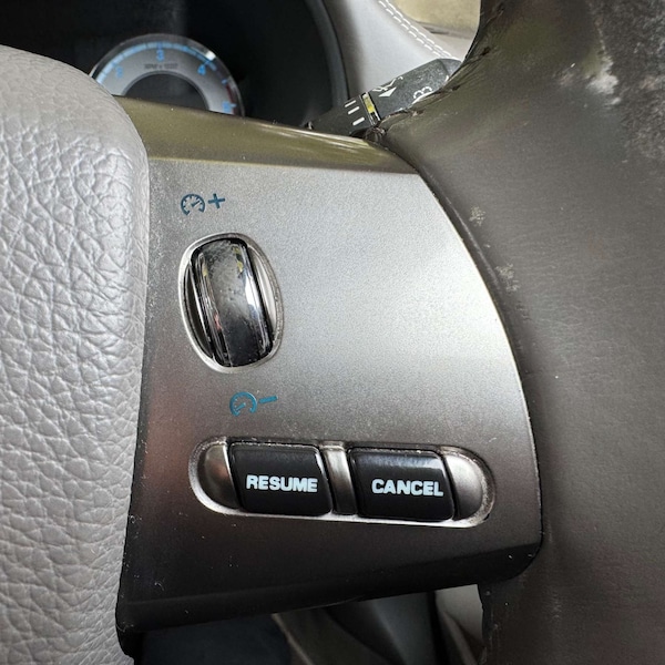 Used Jaguar XF 2010 for sale - 76235441: Photo 21