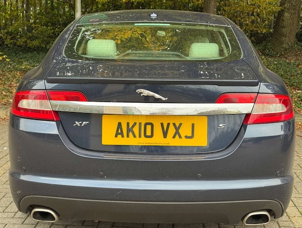 Used Jaguar XF 2010 for sale - 76235441: Photo 25