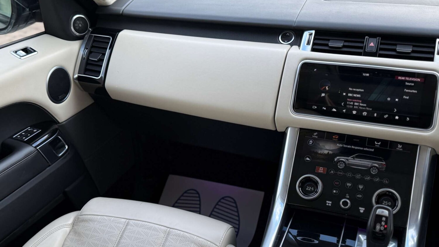 Used Land Rover Range Rover Sport 2019 for sale - 77366782: Photo 32