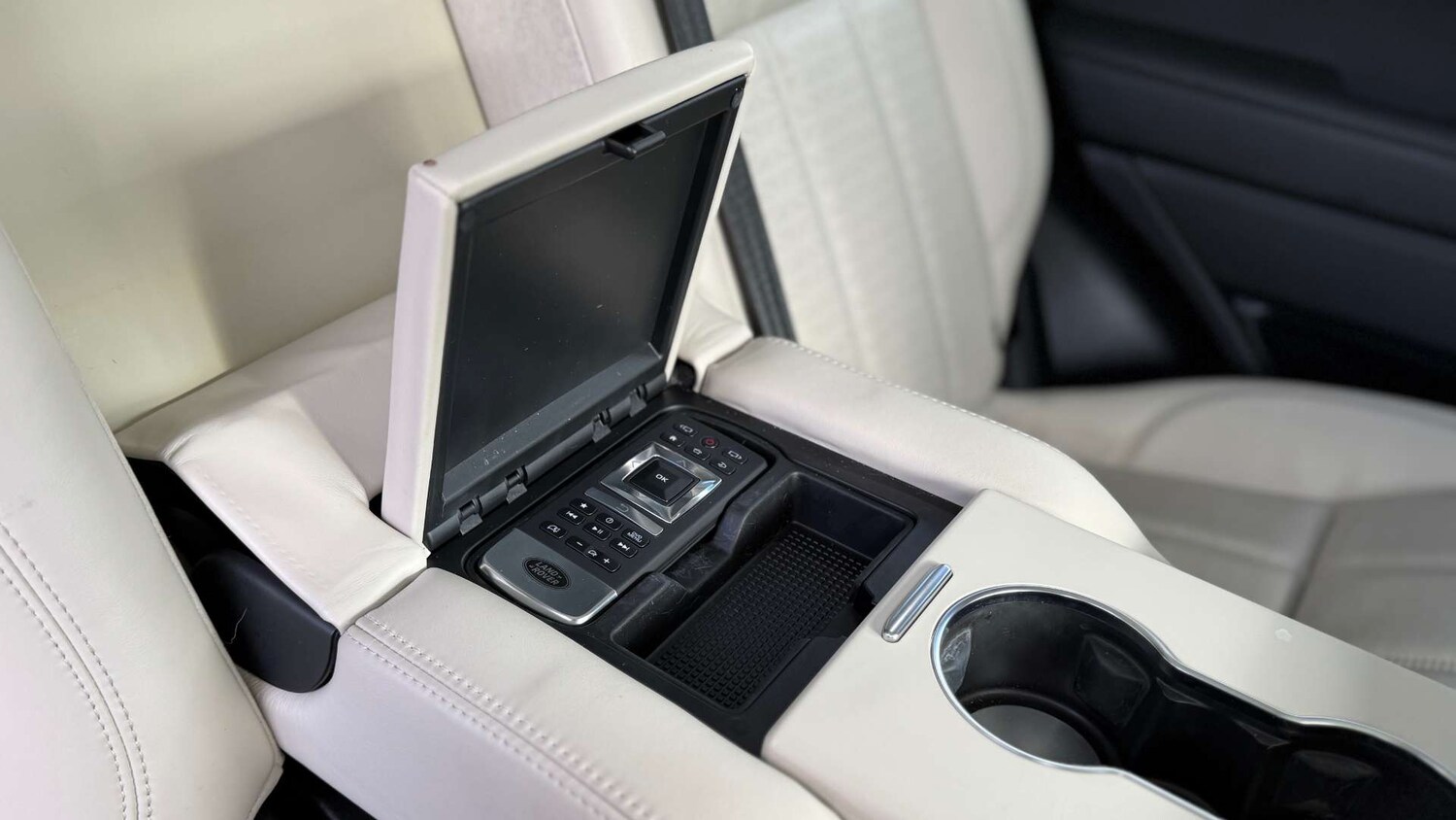 Used Land Rover Range Rover Sport 2019 for sale - 77366782: Photo 33