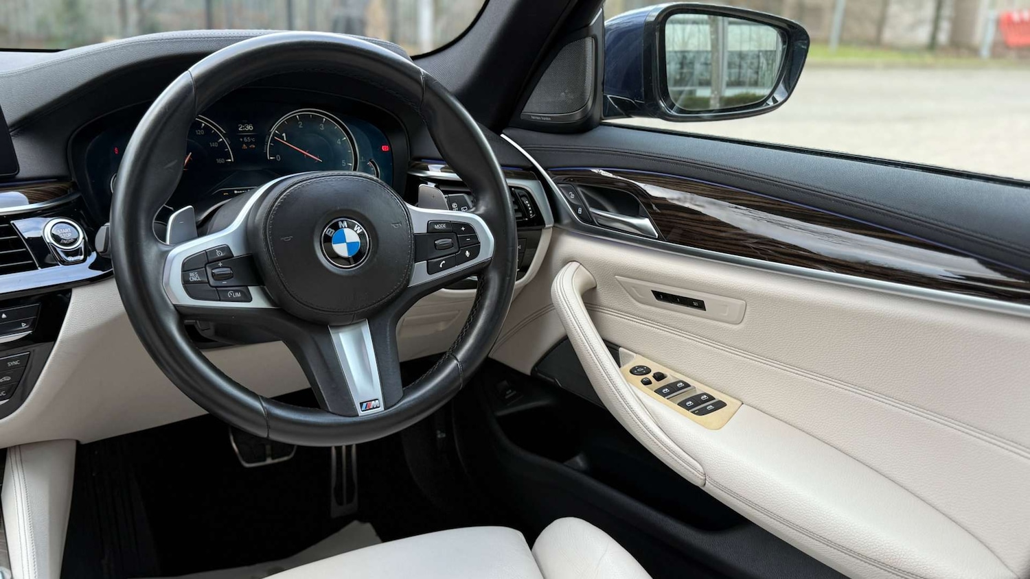 Used BMW 5 Series 2018 for sale - 77394895: Photo 24