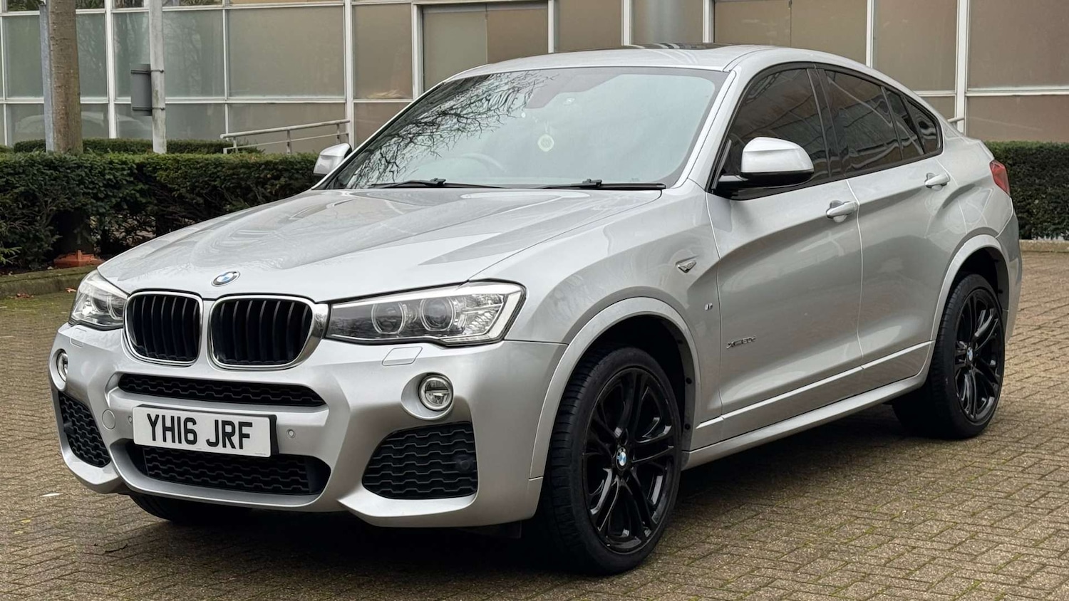 Used BMW X4 2016 for sale - 76919209: Photo 4