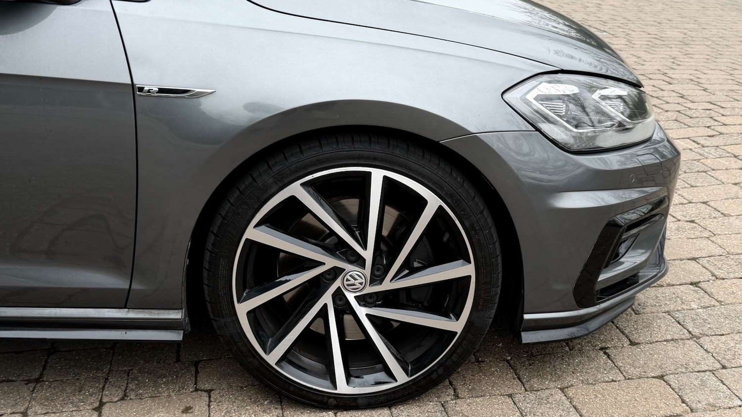 Used Volkswagen Golf 2019 for sale - 77797077: Photo 17