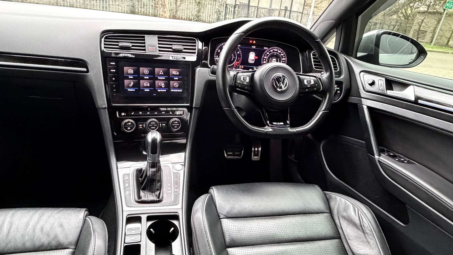 Used Volkswagen Golf 2019 for sale - 77797077: Photo 2