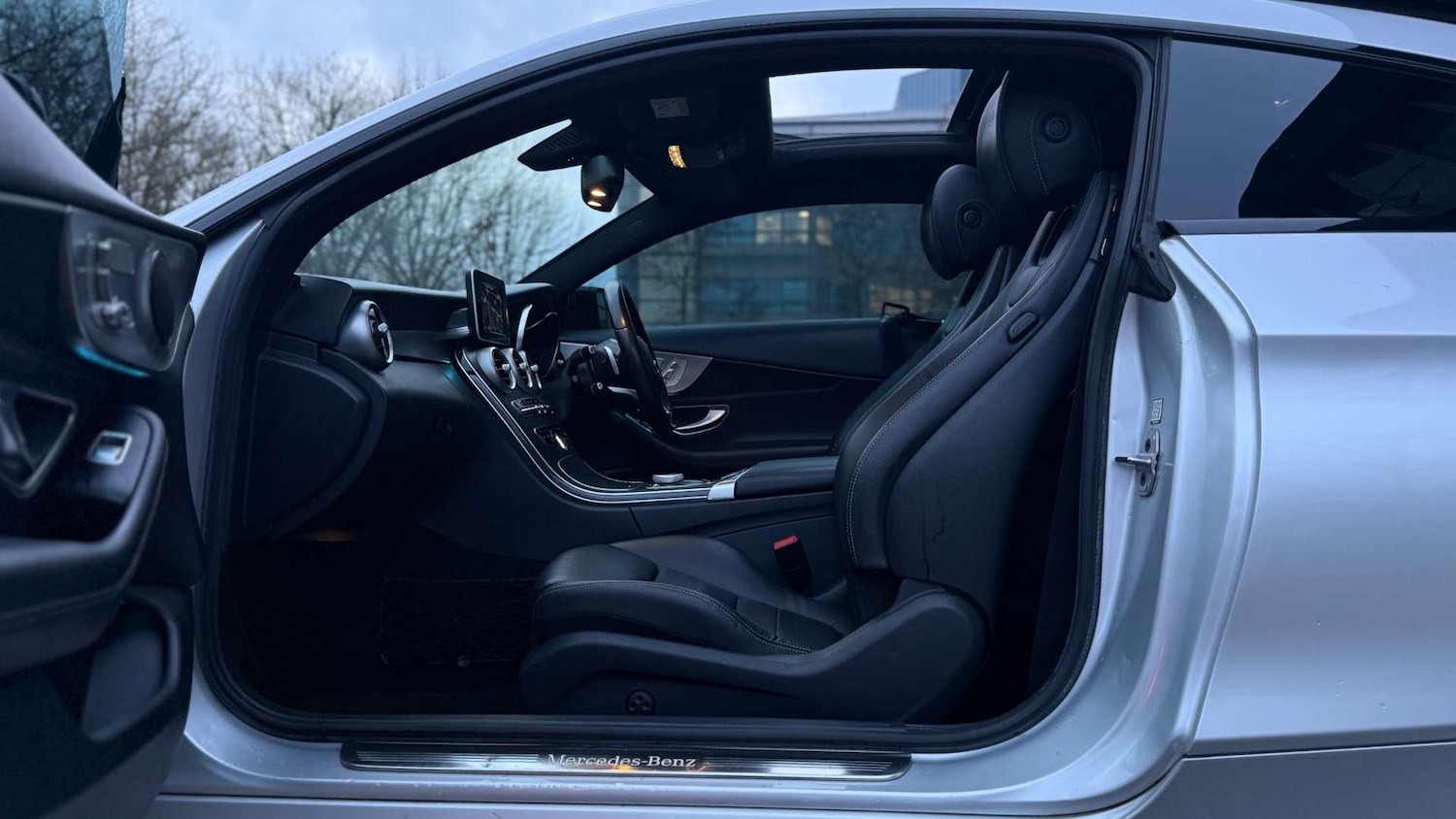 Used Mercedes-Benz C Class 2018 for sale - 77262789: Photo 18