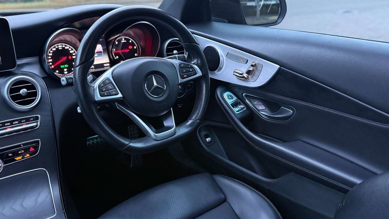 Used Mercedes-Benz C Class 2018 for sale - 77262789: Photo 22