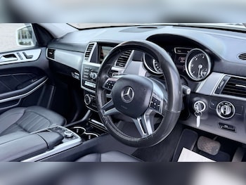 Used Mercedes-Benz GL Class 2013 for sale - 79147172: Photo