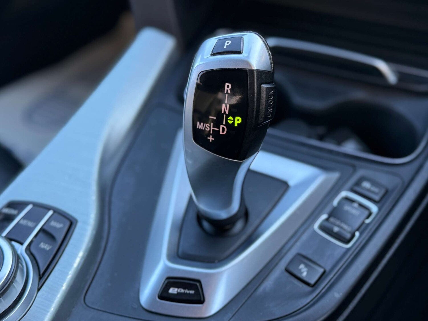 Used BMW 3 Series 2018 for sale - 77438687: Photo 27