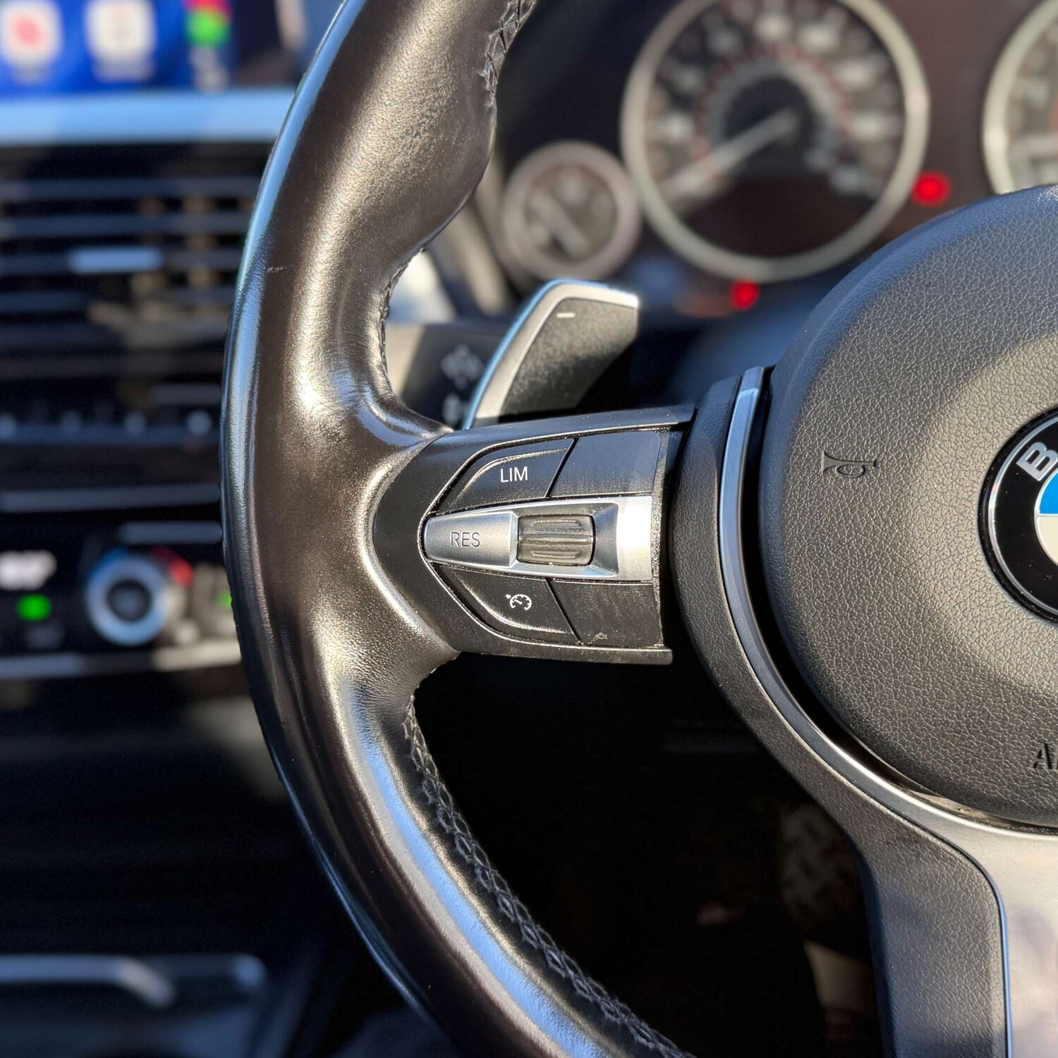 Used BMW 3 Series 2018 for sale - 77438687: Photo 31