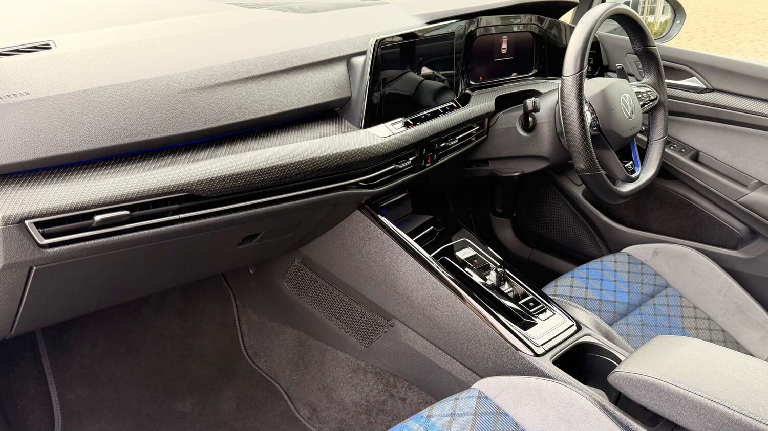 Used Volkswagen Golf 2023 for sale - 77469993: Photo 46