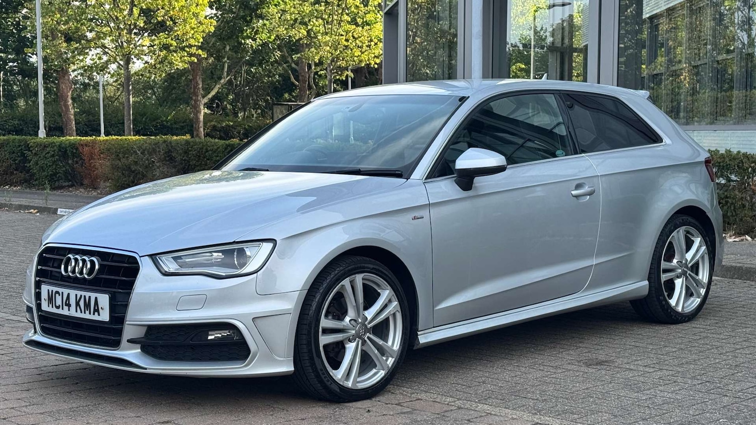 Used Audi A3 2014 for sale - 76602133: Photo 5