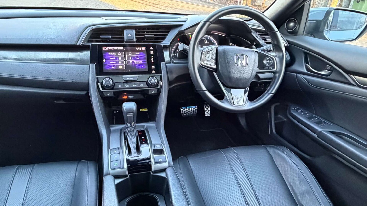 Used Honda Civic 2020 for sale - 77701543: Photo 25