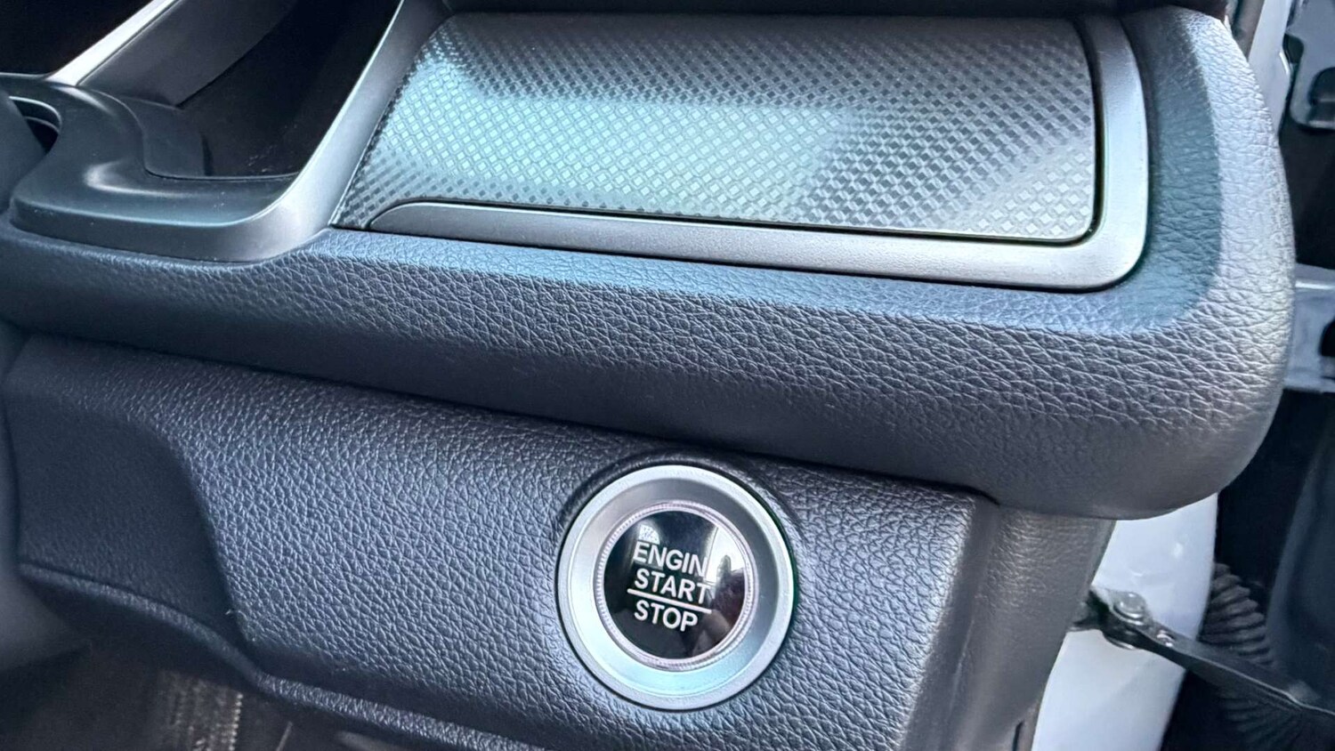 Used Honda Civic 2020 for sale - 77701543: Photo 33