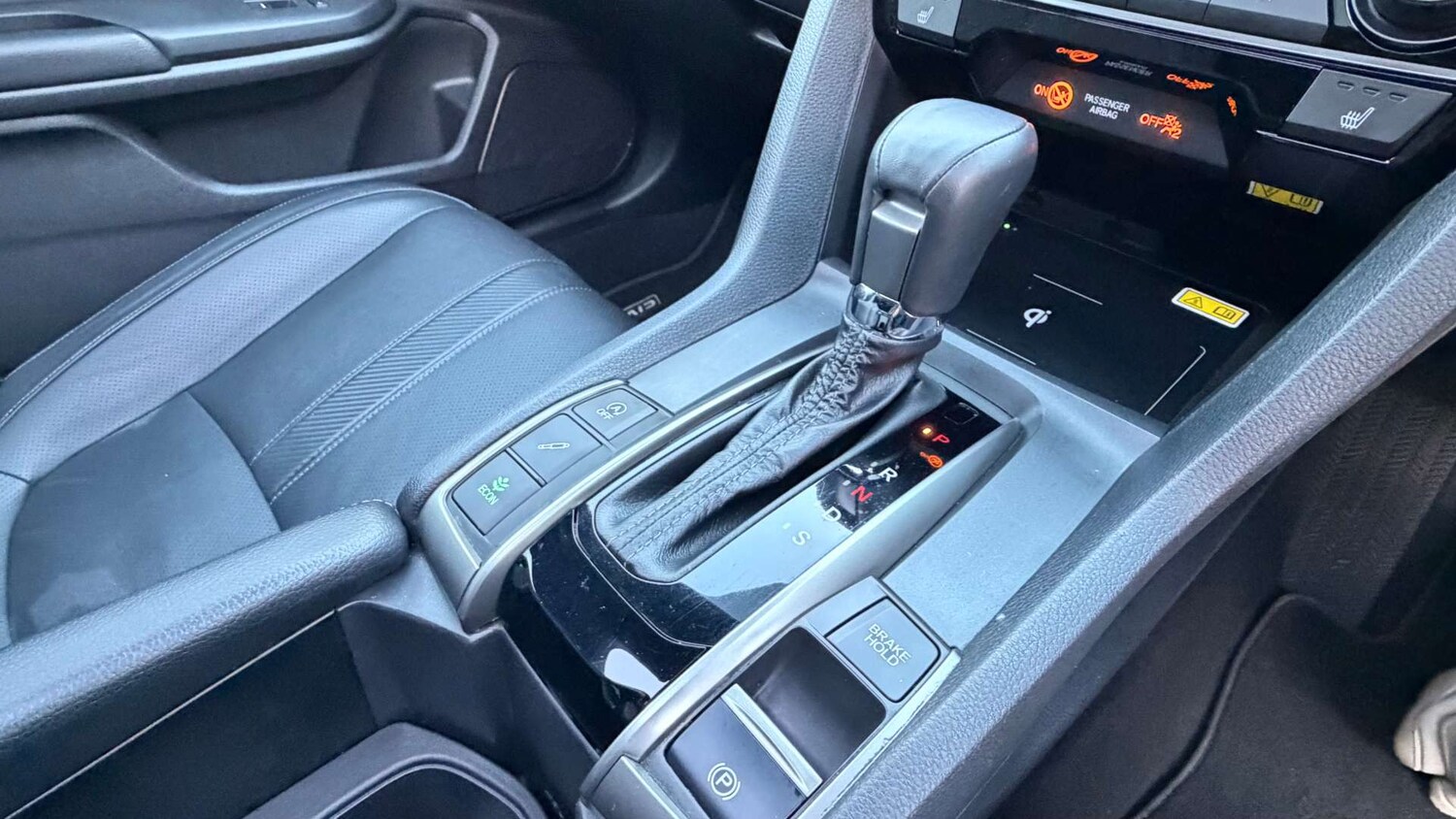 Used Honda Civic 2020 for sale - 77701543: Photo 35