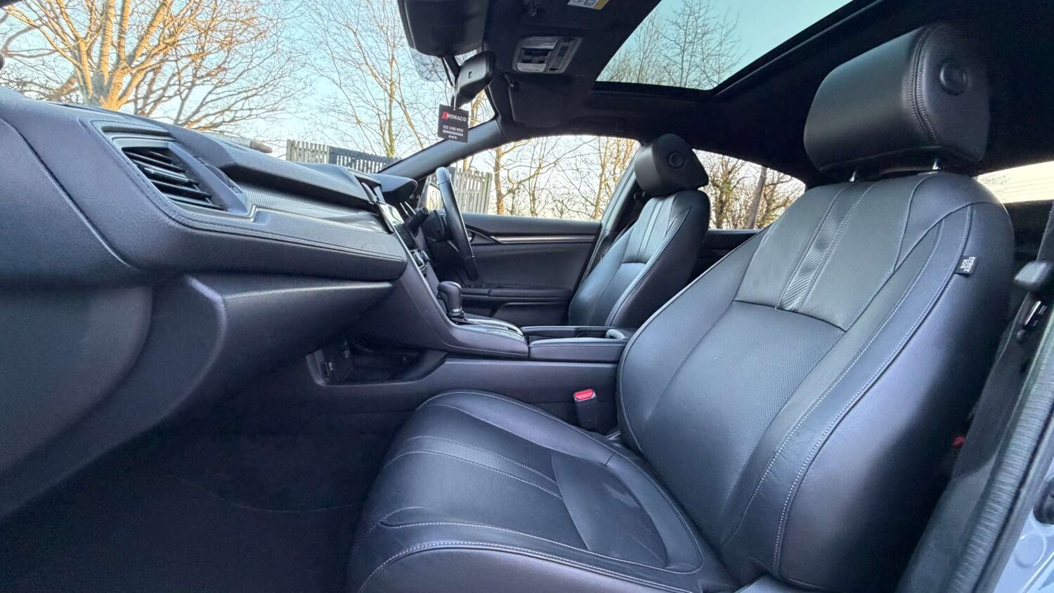 Used Honda Civic 2020 for sale - 77701543: Photo 39