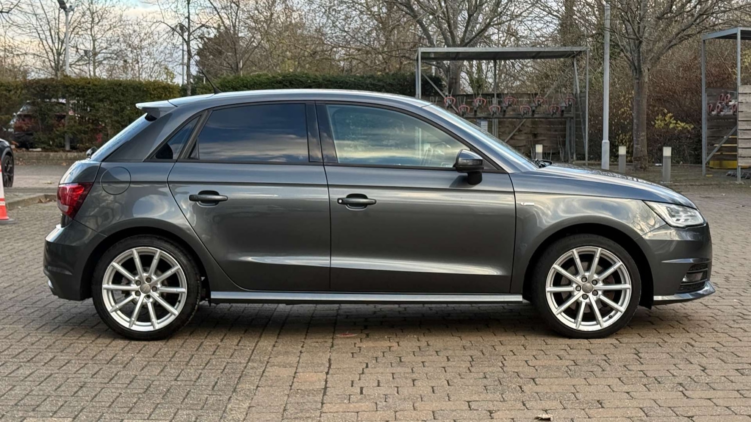 Used Audi A1 2015 for sale - 76698054: Photo 14