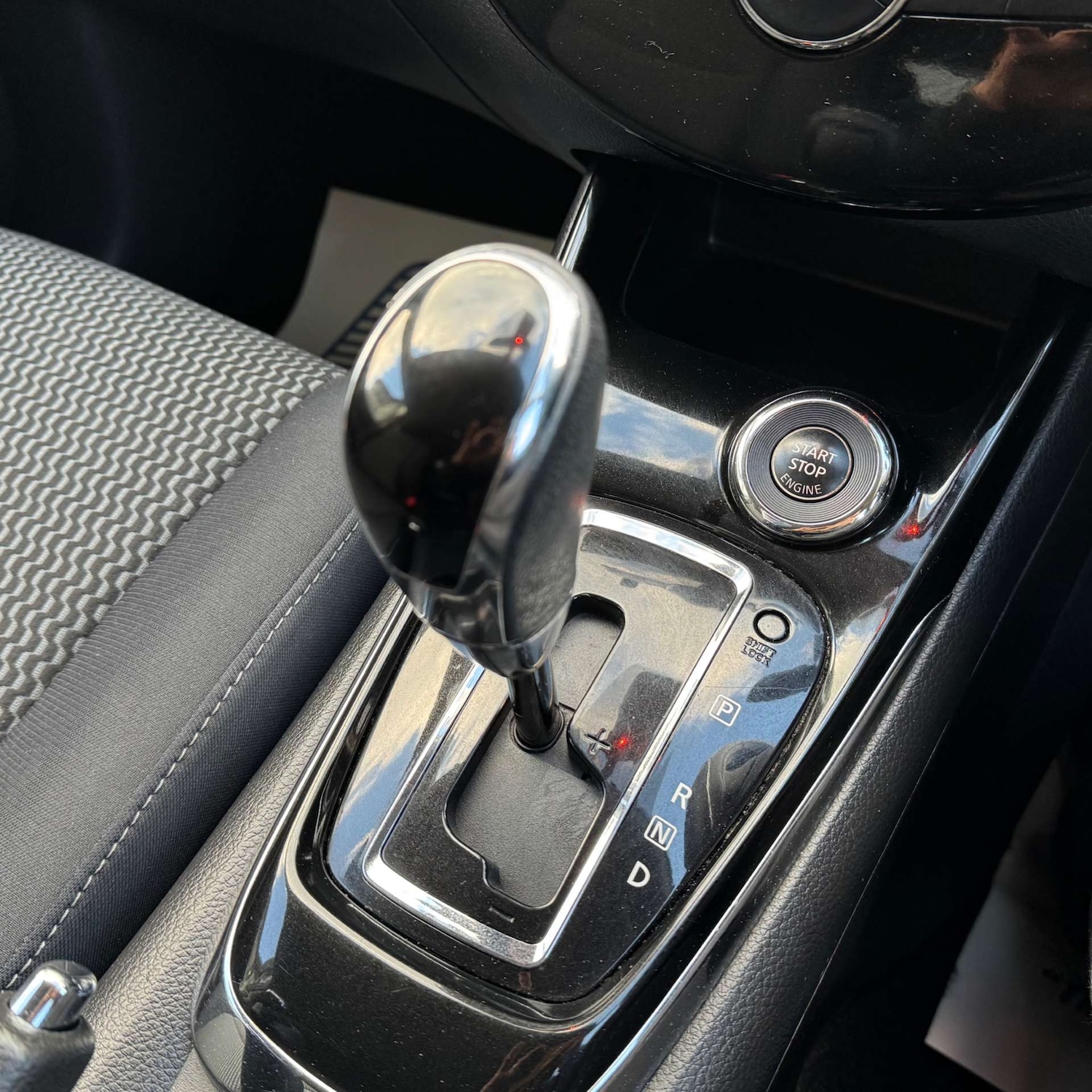 Used Nissan Pulsar 2015 for sale - 78085002: Photo 28