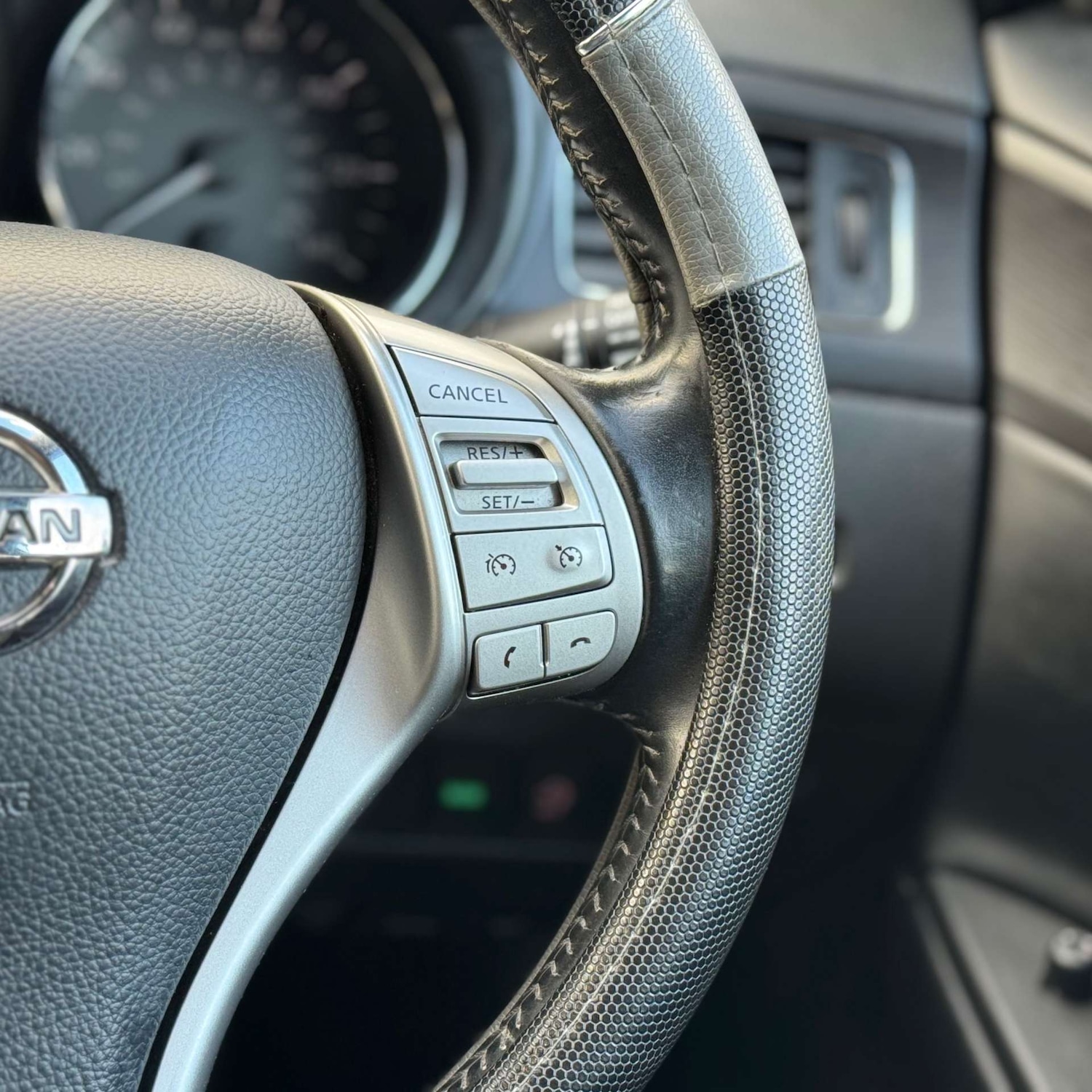 Used Nissan Pulsar 2015 for sale - 78085002: Photo 6