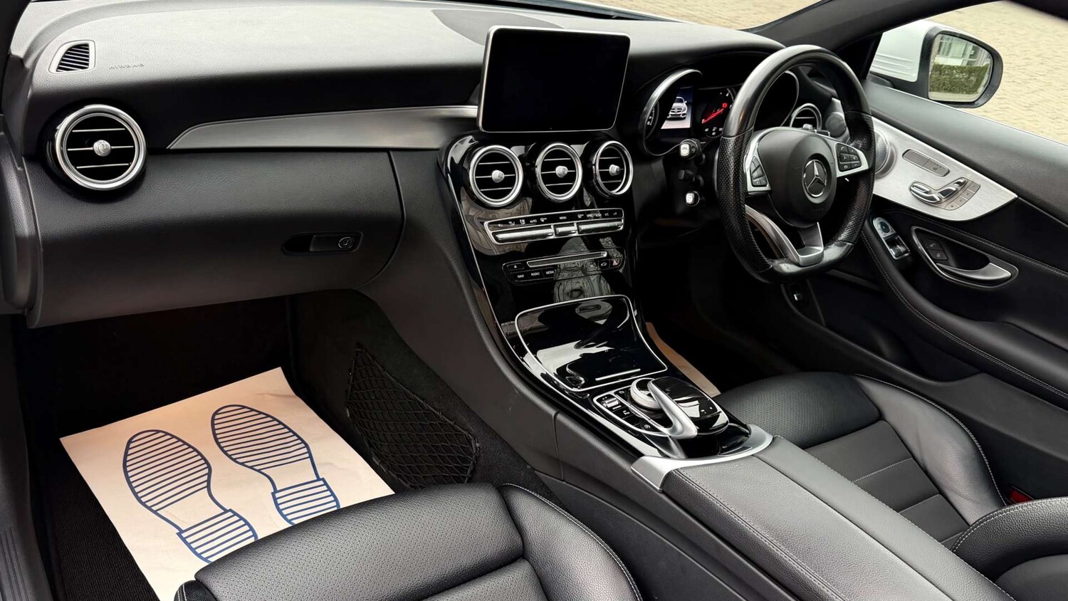 Used Mercedes-Benz C Class 2017 for sale - 78139637: Photo 16