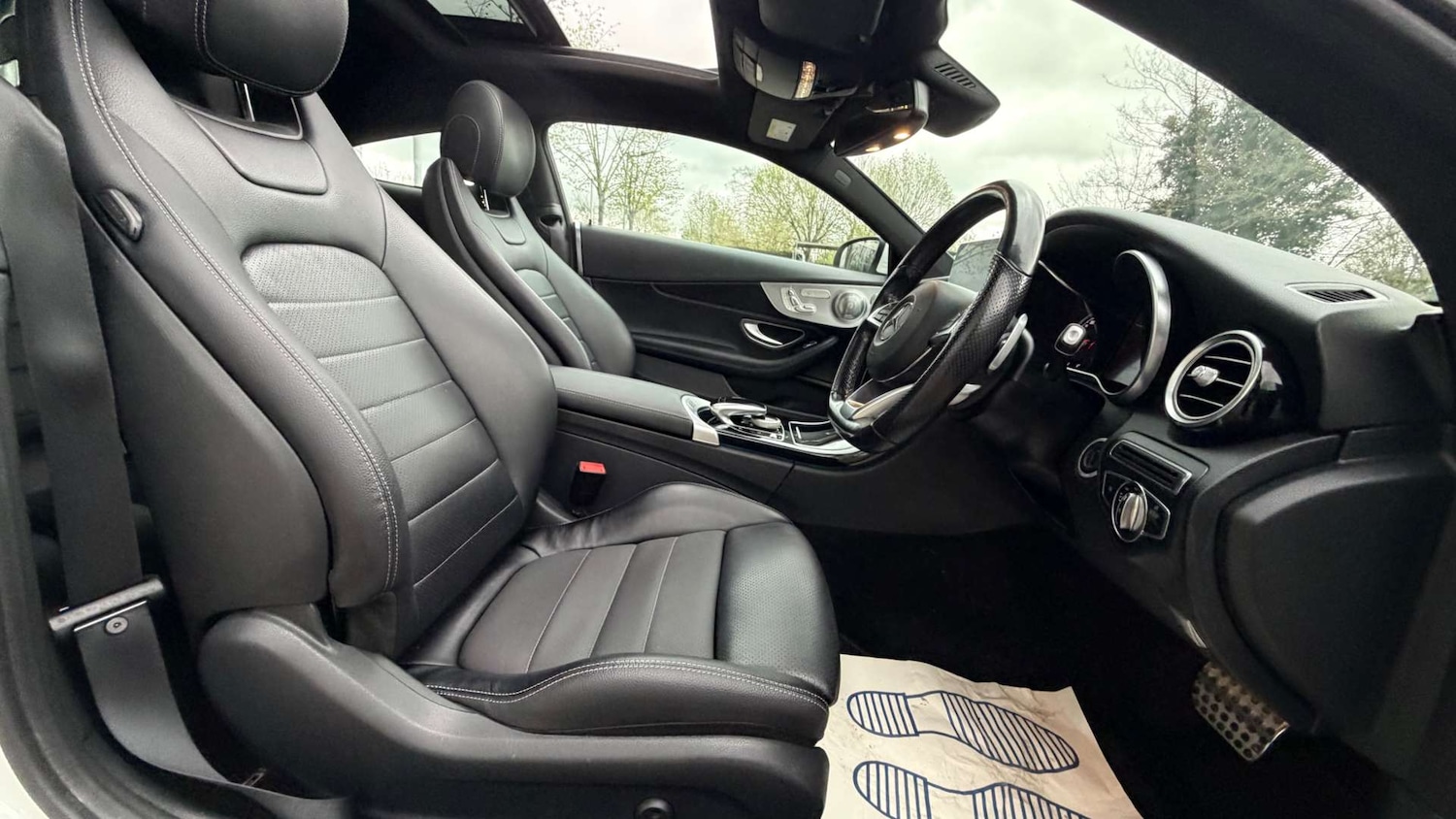 Used Mercedes-Benz C Class 2017 for sale - 78139637: Photo 3