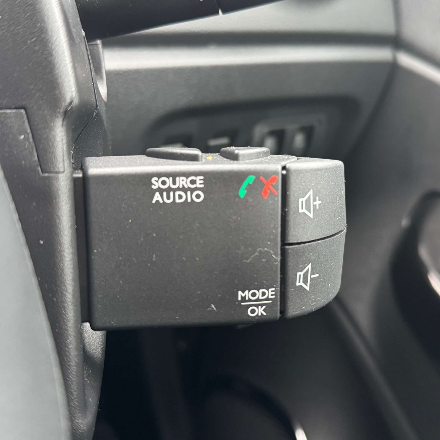 Used Renault Captur 2016 for sale - 77336996: Photo 18