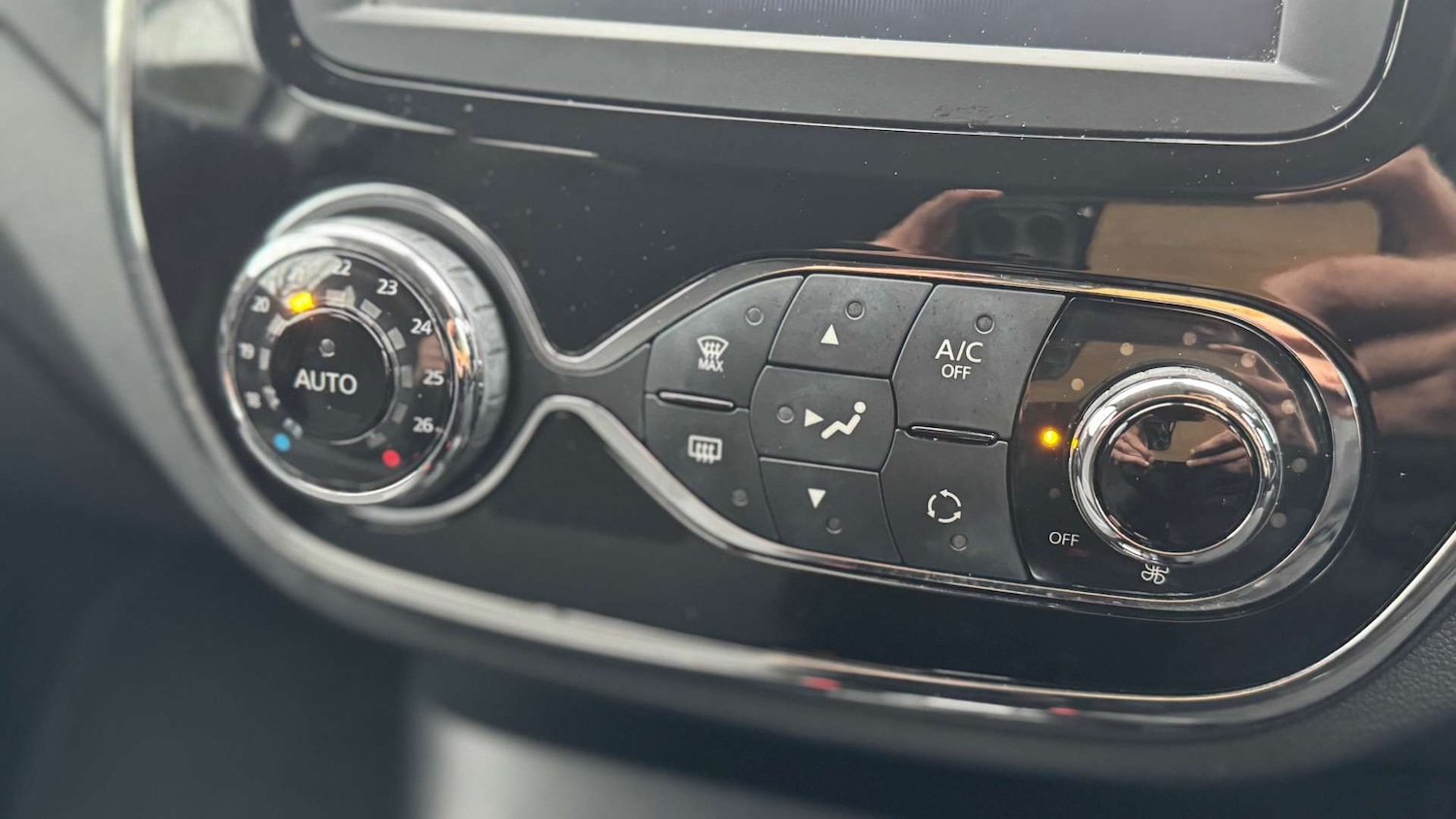 Used Renault Captur 2016 for sale - 77336996: Photo 21